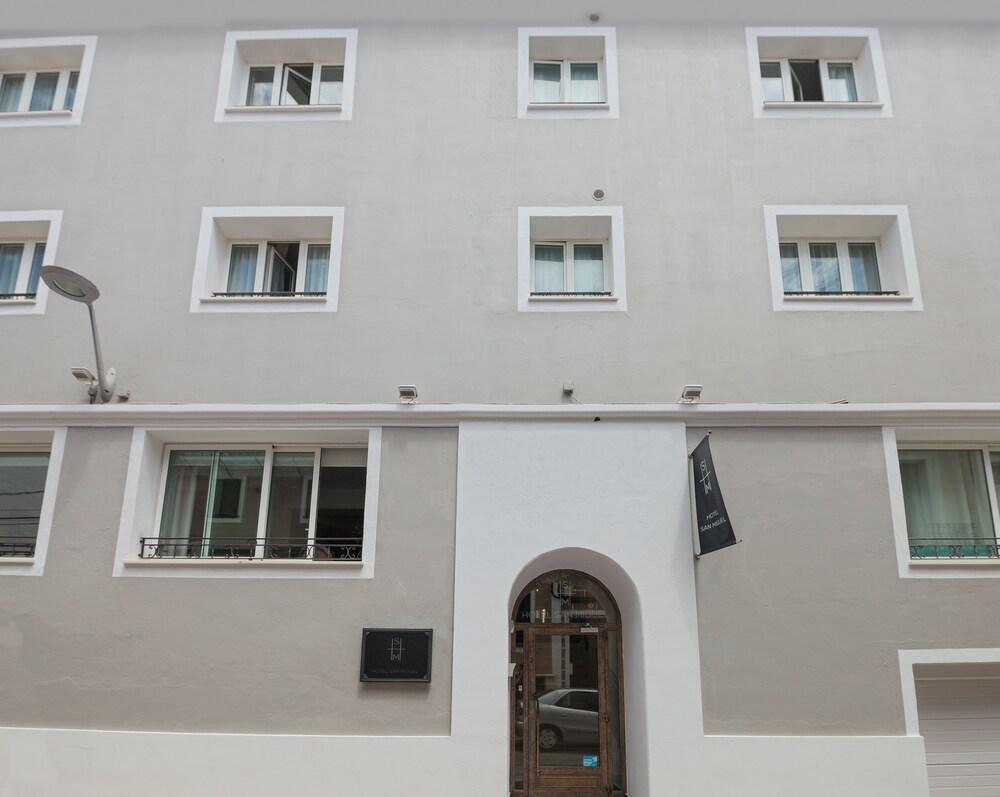 Hotel San Miguel 马翁 外观 照片