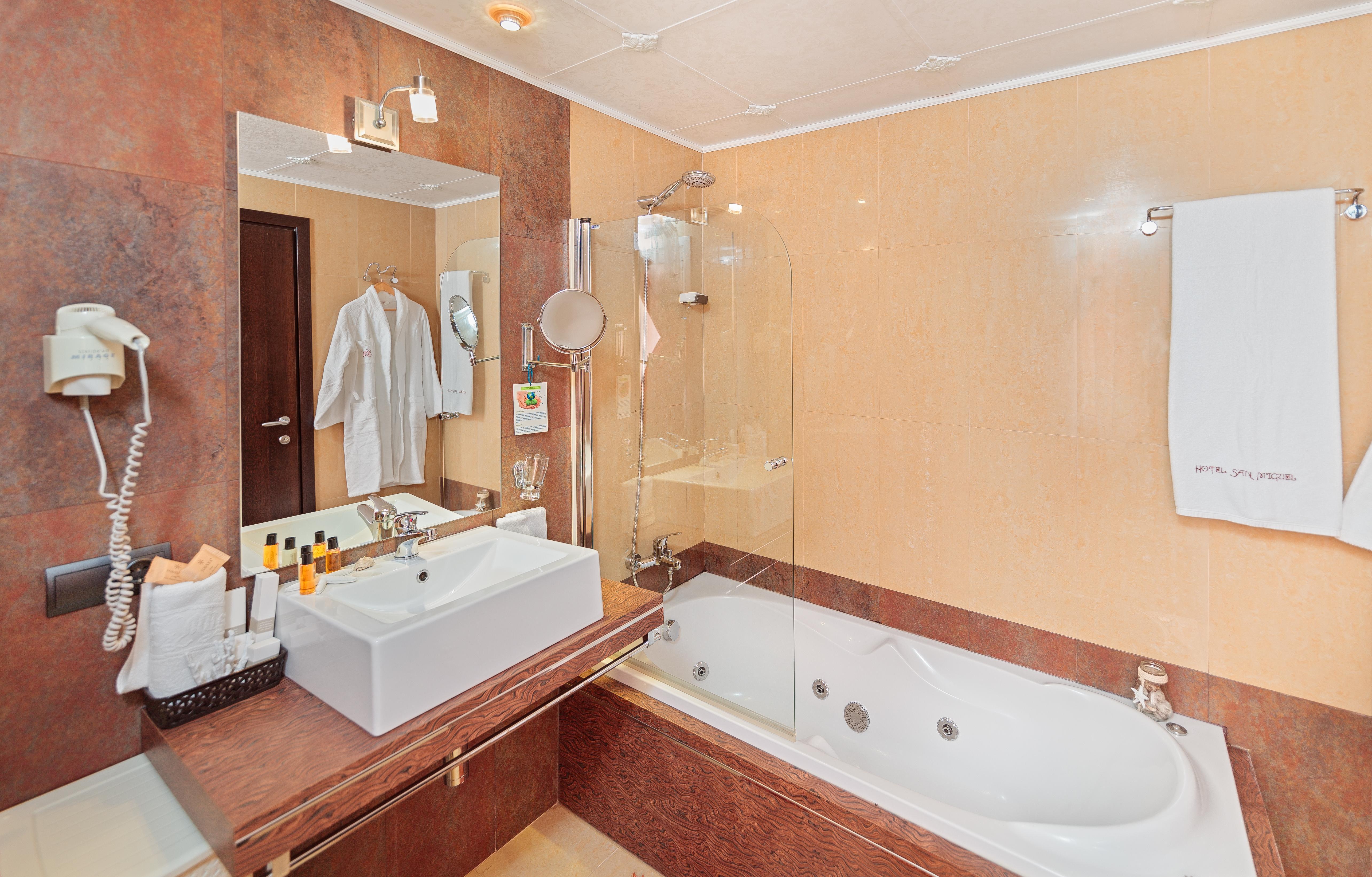 Hotel San Miguel 马翁 外观 照片