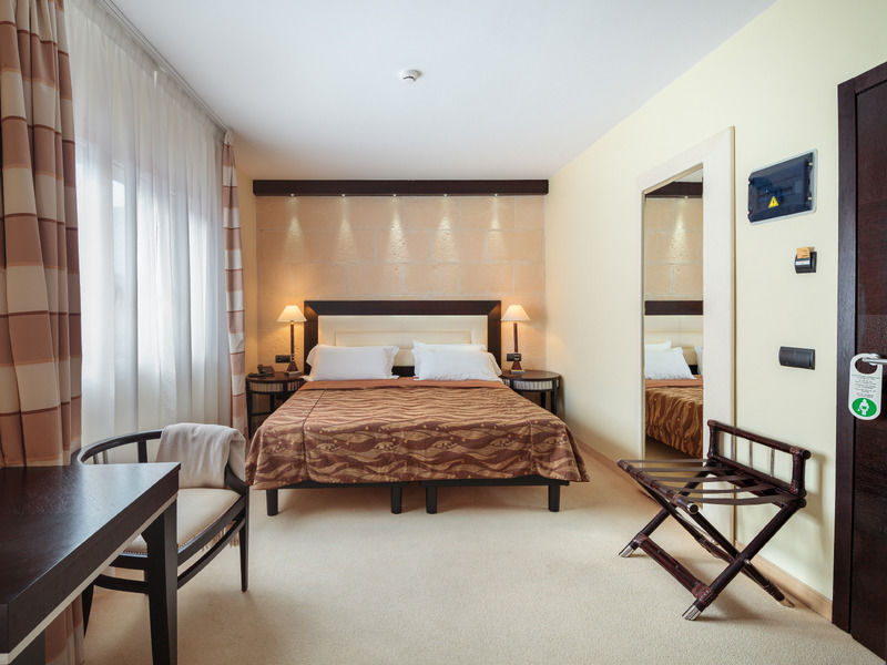 Hotel San Miguel 马翁 外观 照片