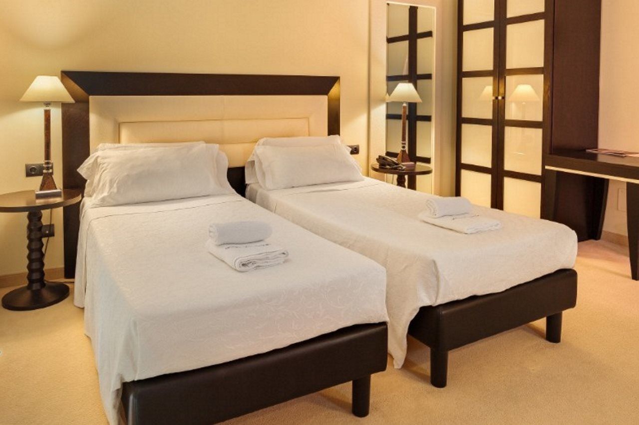 Hotel San Miguel 马翁 外观 照片
